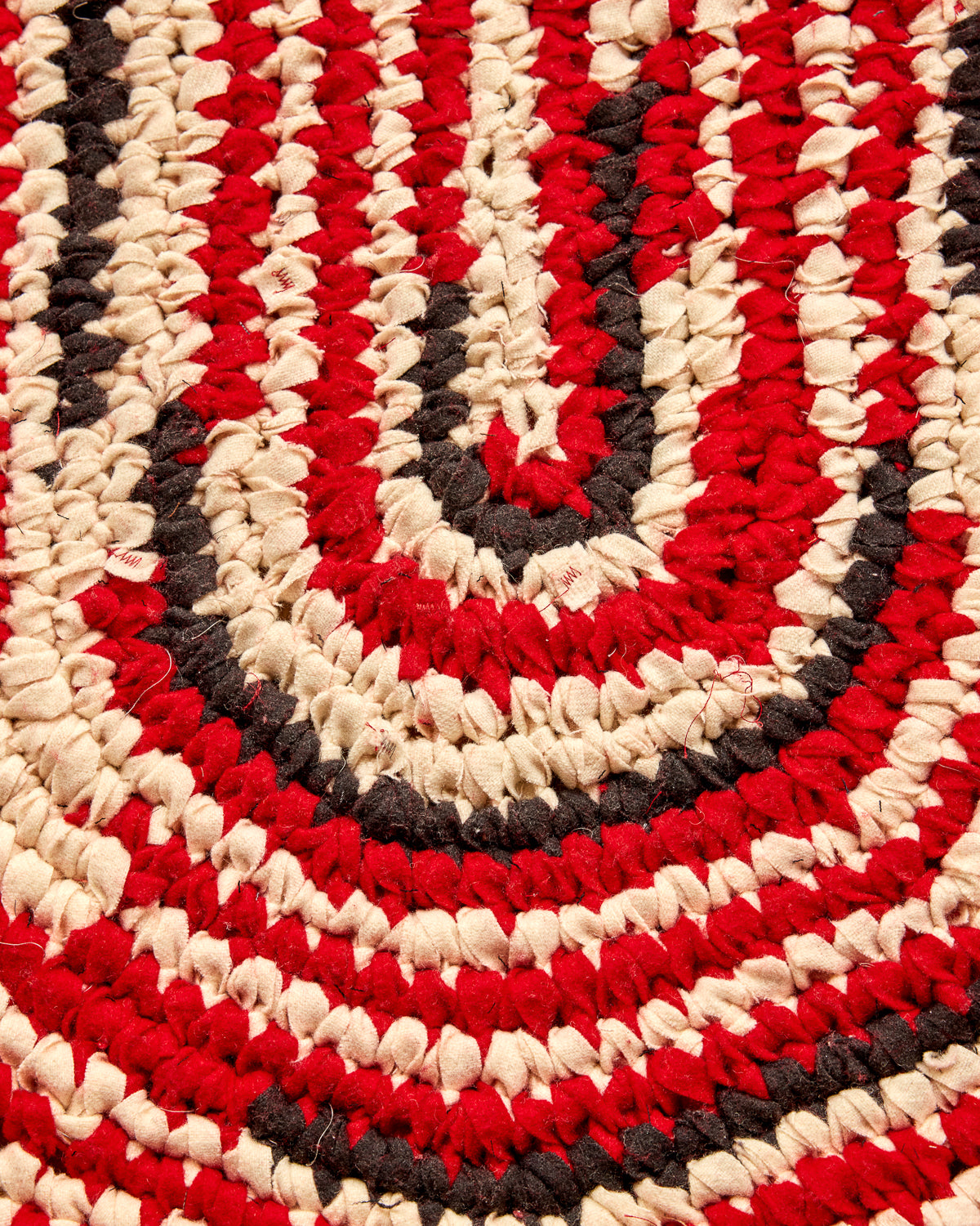 Olly's Oval Rug - Red, White and Black