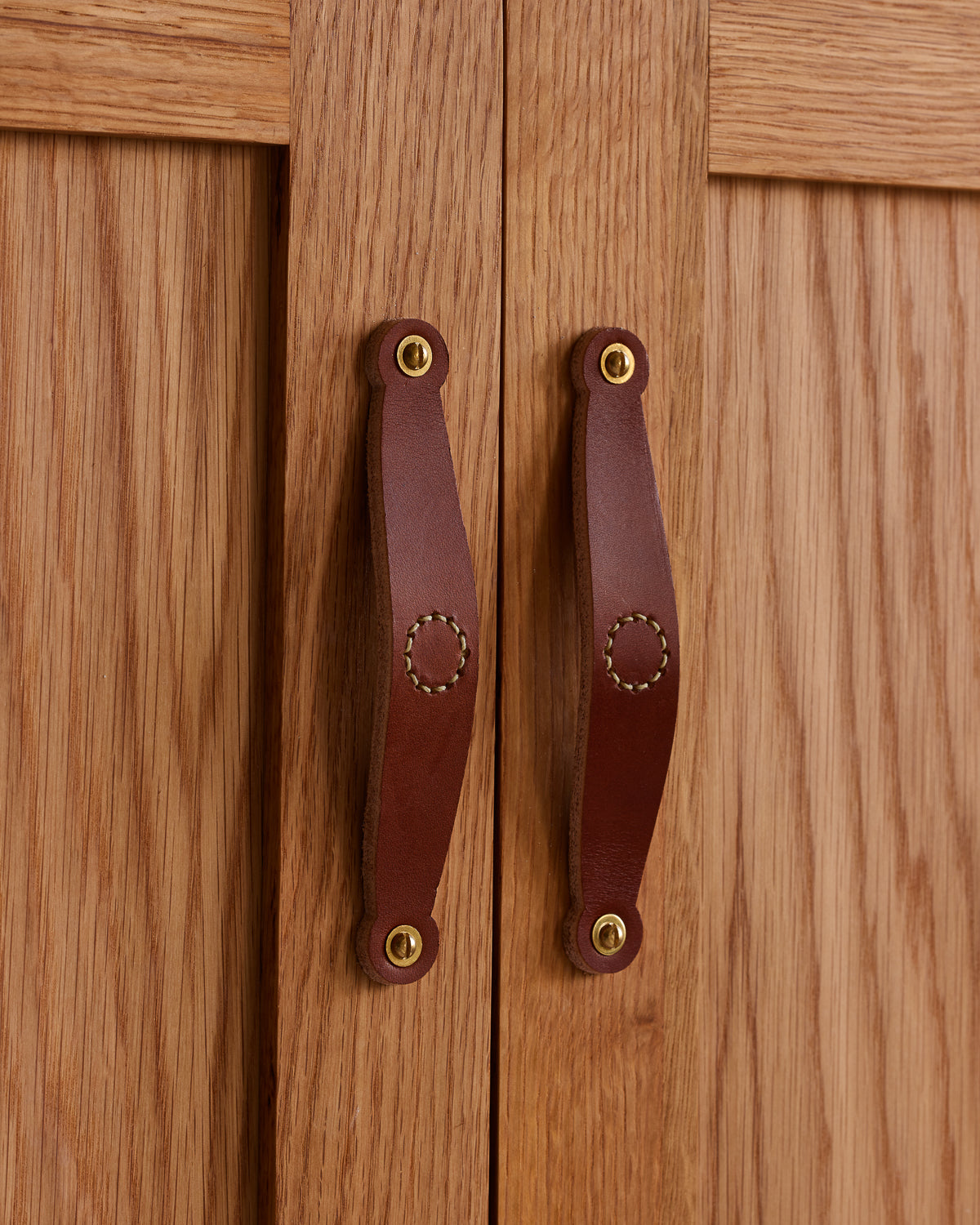 Leather Hardware Pull - Tan