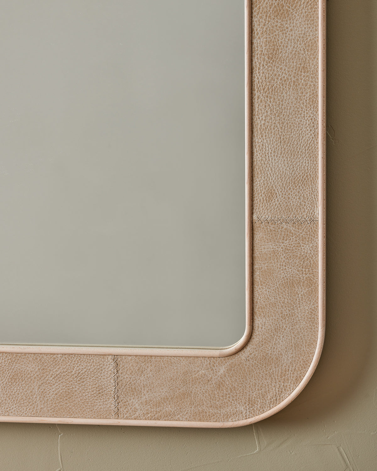 Norse Rectangle Mirror - Au Lait